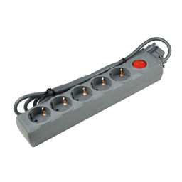 S-GSU5-5 GREY Cетевой фильтр серии Universal, 5м (Пвс 3*0,75), 5 гнезд, с/з. 10А. Защита от перенапряжения, короткого замыкания. TM Uniel.
