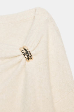 KNIT JUMPER WITH BROOCH - Zara фото 23