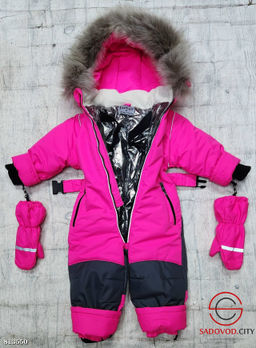 Зимний комбинезон для девочки