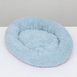 Лежанка для собак и кошек Уют, мягкий мех, 45 х 35 х 11 см, голубая - Пижон фото 11