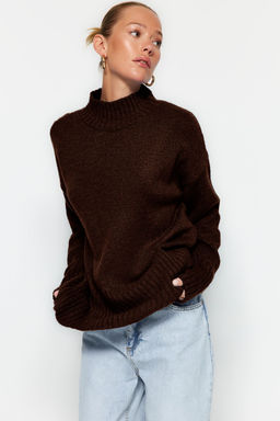 Kahverengi Genis Kal?p Yumusak Dokulu Basic Triko Kazak TWOAW23KZ00490