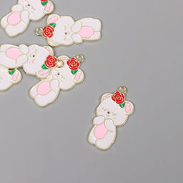 Цена за 6 шт. Декор для творчества металл, эмаль Мишка с цветочком, 2.8?1.5 см