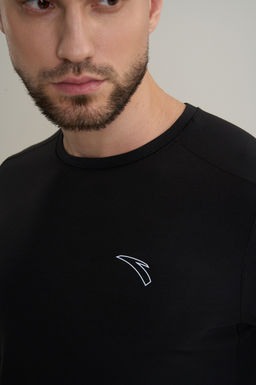 Лонгслив Черный ANTA RUNNING LS Tee  фото 8