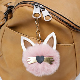 Пушистик на кольце Котик с золотыми усиками МИКС d=10 см