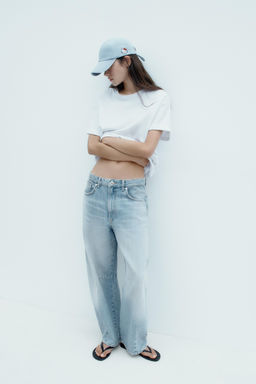 HELLO KITTY  2025 SANRIO DENIM CAP