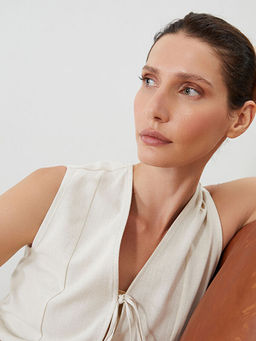 V Yaka Ba?lamal? Keten Kar???ml? Bluz