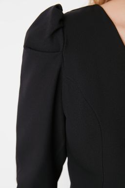 Siyah V Yaka Dokuma Elbise TWOAW23EL00352