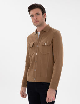 Camel регулярно подходит для кардиган