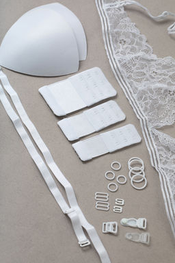 BLITZ CRH-10 набор фурнитуры пластик 10 мм 5 х 12 шт 01 белый