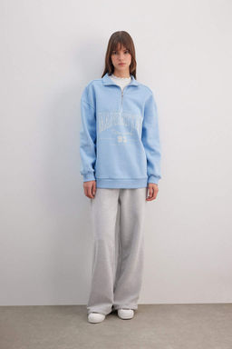 Мягкий толстый свитшот-туника с круглым вырезом стандартной посадки - Defacto фото 2