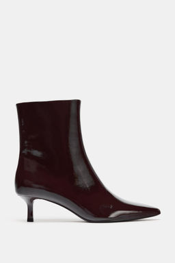 FAUX-PATENT KITTEN HEEL ANKLE BOOTS - Zara фото 4