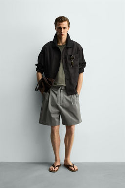 BERMUDA RELAXED FIT PLIEGUES CINTUR?N / Khaki