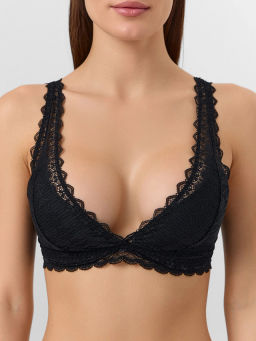 Бюстгальтер женский с мягкими чашками черный