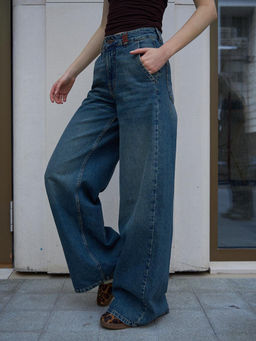 Женские джинсы арт. 19839 - F5 фото 4