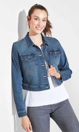 Короткая женская джинсовая куртка ESMARA