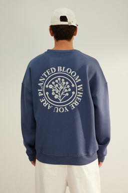 Indigo Oversize/Genis Kesim Cicek Nak?sl? Ici Polar/S?cak Tutan Sweatshirt TMNAW24SW00012