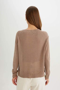 Женский однотонный вязаный свитер стандартного силуэта с круглым вырезом и рукавами реглан, серебристый - Defacto фото 8