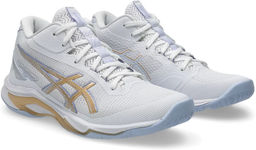 Кроссовки женские