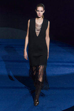 KNIT DRESS WITH FRINGING