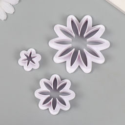 Каттеры для полимерной глины Ромашки набор 3 шт d=2,7, 4,7 и 7,1 см