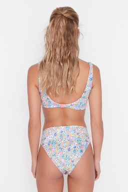 Cicek Desenli Yuksek Bel Bikini Alt?
TBESS22BA0096