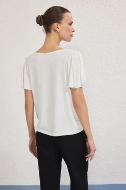 Ekru Viskon Icerikli Kollar? F?rf?rl? Dokumlu Orme Bluz TWOSS25BZ00516 - Trendyolmilla фото 4