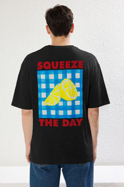 Siyah Oversize/Genis Kesim Limon Bask?l? %100 Pamuk T-Shirt TMNSS23TS00089