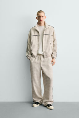 PANTAL?N JOGGER ESTRUCTURA BANDA CONTRASTE / Crudo