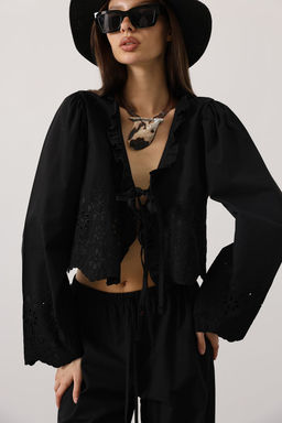 Siyah %100 Pamuk Poplin Baglamal? Brode Detayl? Dokuma Bluz TWOSS25BZ00595