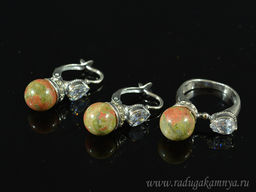 Кольцо Серьги с унакитом размер 18