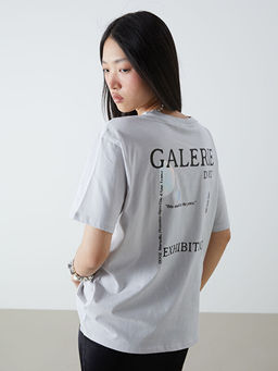 Bisiklet Yaka Bask?l? Oversize Kad?n Ti??rt