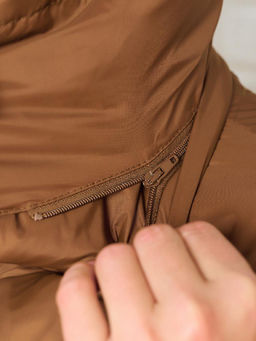 Пальто женское 2241122004 brown - Maxroses фото 7