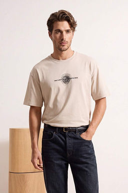 Bej Oversize/Geni_ Kesim Bask_l_ %100 Pamuk T-Shirt TMNSS26TS00053