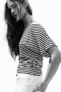Top de un hombro - H&m фото 9