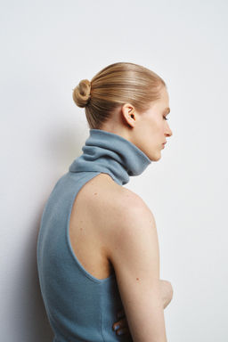 HIGH NECK SLEEVELESS TOP - Zara фото 2