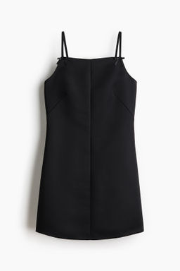 Vestido de sat?n con tirantes finos