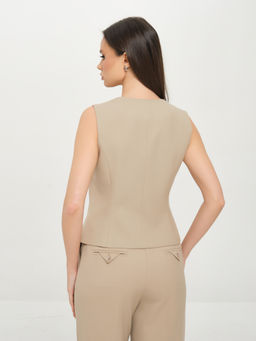 Жилет прилегающего силуэта - Stilla фото 6