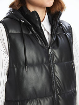 Kap??onlu D?z Deri G?r?n?ml? Kad?n ?i?me Yelek