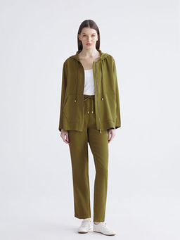 Kap??onlu Kad?n H?rka