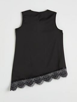 Bisiklet Yaka Dantel Detayl? Bluz