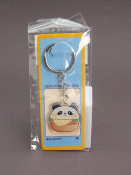 Брелок акриловый iLikeGift "Panda in a Basket"