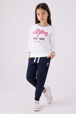 Девушка бежевая пижама Неожиданная скидка в корзине