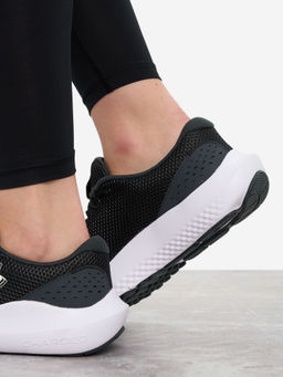 Кроссовки женские