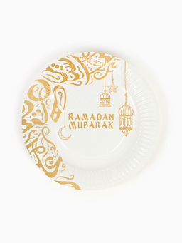 Цена за 10 шт. Тарелка одноразовая бумажная "Ramadan Mubarak", белые с золотом, 18 см.