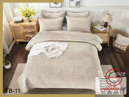 Покрывало и наволочки на кровать