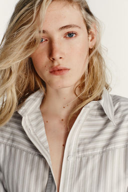 STRIPED POPLIN SHIRT WITH SHOULDER PADS - Zara фото 12
