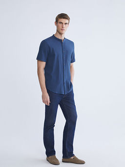 Regular Fit Hakim Yaka K?sa Kollu Erkek G?mlek