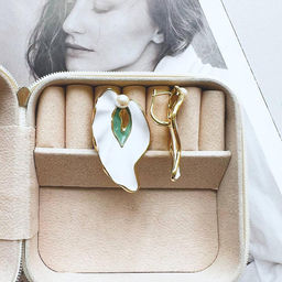 504210700 Серьги