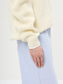 Пуловер женский 12521-53032 milk - Maxroses фото 4