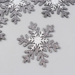 Цена за 2 шт. Заготовка для творчества Снежинки 6 см, набор 6 шт., серебро, фоамиран